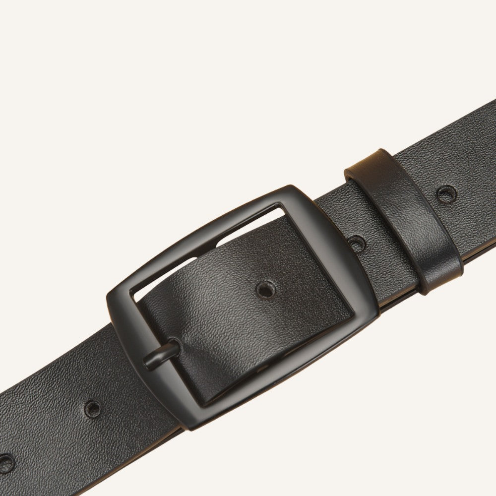 St. Martin Co Black Leather Belt with Silver Pin Buckle — detail view