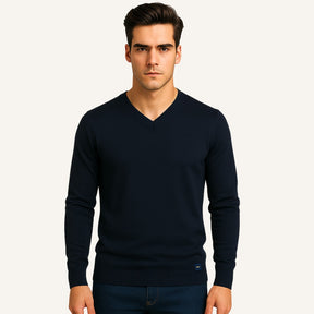 St. Martin Co Stone V-Neck Fine Knit Pullover — detail view
