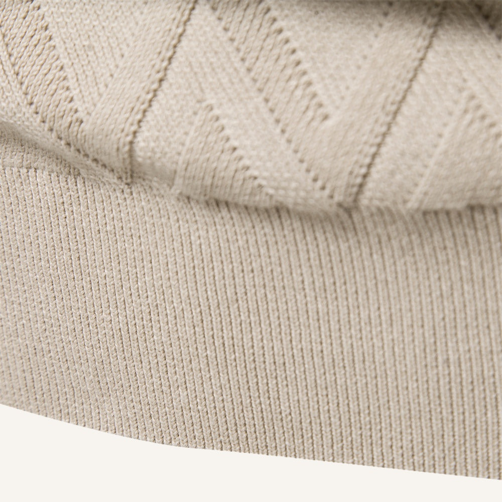 St. Martin Co Oatmeal Diamond-Knit Crew Neck Sweater — detail view